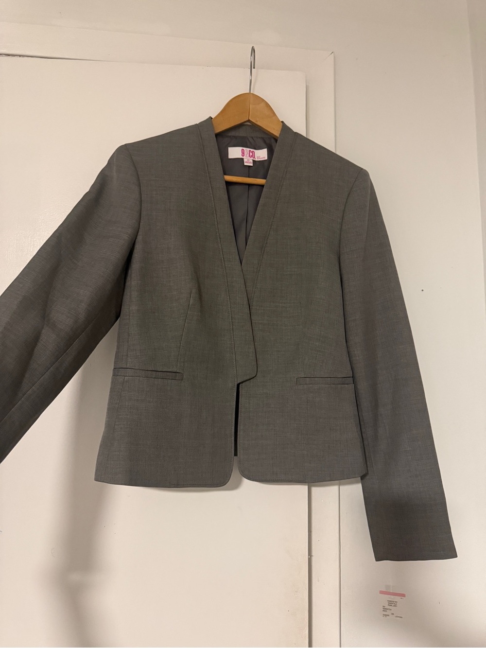 Women's Collarless Tailored Blazer in Gray